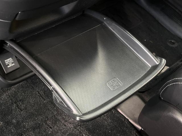 フリードハイブリッド ハイブリッド・EX 両側電動スライド 純正9型ナビ フリップダウン バックカメラ ホンダセンシング レーダークルーズ 禁煙車 ハーフレザーシート シートヒーター レーンキープ スマートキー LEDヘッド ETC(58枚目)