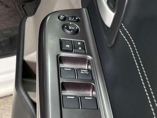 フリードハイブリッド ハイブリッド・EX 両側電動スライド 純正9型ナビ フリップダウン バックカメラ ホンダセンシング レーダークルーズ 禁煙車 ハーフレザーシート シートヒーター レーンキープ スマートキー LEDヘッド ETC(61枚目)