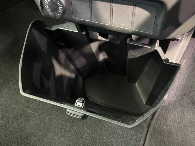 ルーミー G 両側電動ドア ナビ バックカメラ トヨタセーフティセンス 禁煙車 コーナーセンサー スマートキー LEDヘッド ETC オートマチックハイビーム 車線逸脱警報 誤発進抑制機能 先行車発進お知らせ機能(47枚目)