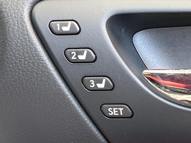 IS IS300h Fスポーツ 純正ナビ バックカメラ 禁煙車 レザーシート 前席シートエアコン スマートキー LEDヘッド ビルトインETC クルコン オートライト デュアルエアコン 純正18インチアルミ Bluetooth CD(7枚目)