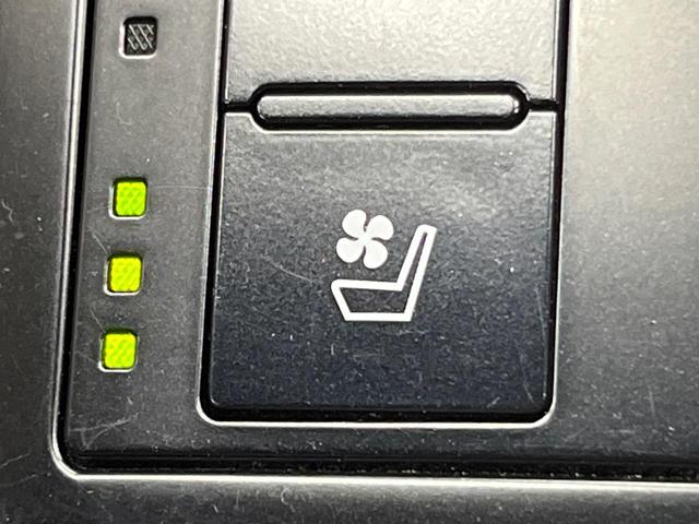 IS IS300h Fスポーツ 純正ナビ バックカメラ 禁煙車 レザーシート 前席シートエアコン スマートキー LEDヘッド ビルトインETC クルコン オートライト デュアルエアコン 純正18インチアルミ Bluetooth CD(52枚目)