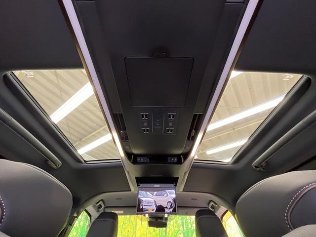 アルファードハイブリッド Z ガラスルーフ 後席モニター 14型ナビ サイドカメラ バックカメラ 衝突被害軽減システム 100V電源 レーダークルーズ 禁煙車 電動リアゲート ハーフレザーシート 前席シートエアコン(3枚目)
