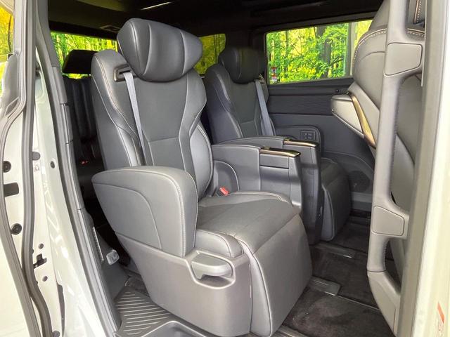 アルファードハイブリッド Z ガラスルーフ 後席モニター 14型ナビ サイドカメラ バックカメラ 衝突被害軽減システム 100V電源 レーダークルーズ 禁煙車 電動リアゲート ハーフレザーシート 前席シートエアコン(12枚目)