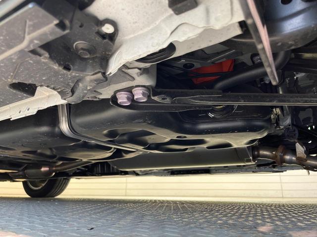 アルファードハイブリッド Z ガラスルーフ 後席モニター 14型ナビ サイドカメラ バックカメラ 衝突被害軽減システム 100V電源 レーダークルーズ 禁煙車 電動リアゲート ハーフレザーシート 前席シートエアコン(22枚目)