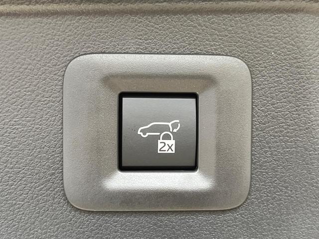 アルファードハイブリッド Z ガラスルーフ 後席モニター 14型ナビ サイドカメラ バックカメラ 衝突被害軽減システム 100V電源 レーダークルーズ 禁煙車 電動リアゲート ハーフレザーシート 前席シートエアコン(62枚目)