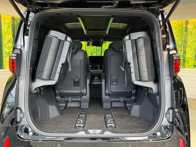 アルファードハイブリッド Ｚ　ガラスルーフ　両側電動スライド　純正１４型ナビ　フリップダウン　全周囲カメラ　ＡＣ１００Ｖ電源　プリクラッシュセーフテ　レーダークルーズ　禁煙車　パワーバックドア　ハーフレザーシート　シートヒーター（11枚目）