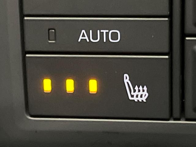 アルファードハイブリッド Ｚ　ガラスルーフ　両側電動スライド　純正１４型ナビ　フリップダウン　全周囲カメラ　ＡＣ１００Ｖ電源　プリクラッシュセーフテ　レーダークルーズ　禁煙車　パワーバックドア　ハーフレザーシート　シートヒーター（42枚目）