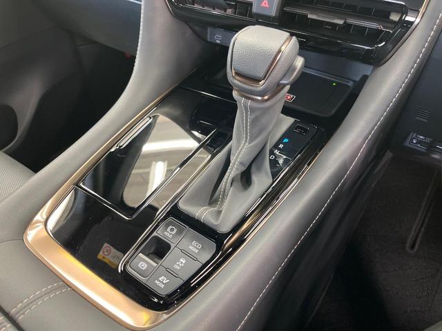 アルファードハイブリッド Ｚ　ガラスルーフ　両側電動スライド　純正１４型ナビ　フリップダウン　全周囲カメラ　ＡＣ１００Ｖ電源　プリクラッシュセーフテ　レーダークルーズ　禁煙車　パワーバックドア　ハーフレザーシート　シートヒーター（56枚目）