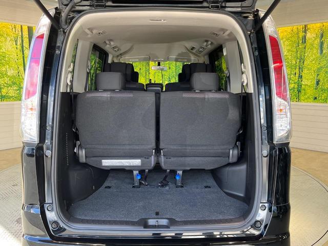 セレナ ハイウェイスター Vセレクション 両側電動ドア 純正SDナビ 禁煙車 スマートキー ビルトインETC クルコン オートライト オートエアコン 純正16インチアルミ リアエアコン Bluetooth CD DVD再生 フルセグ(56枚目)