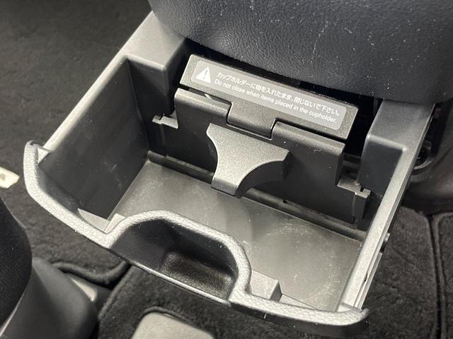 セレナ ハイウェイスター Vセレクション 両側電動ドア 純正SDナビ 禁煙車 スマートキー ビルトインETC クルコン オートライト オートエアコン 純正16インチアルミ リアエアコン Bluetooth CD DVD再生 フルセグ(65枚目)