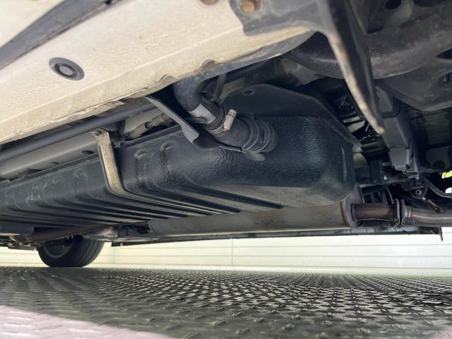 ヴェルファイア 2.5Z Gエディション 両側電動ドア 純正SDナビ 後席モニター バックカメラ JBLサウンド 衝突被害軽減システム 100V電源 レーダークルーズ 禁煙車 電動リアゲート ハーフレザーシート コーナーセンサー(22枚目)