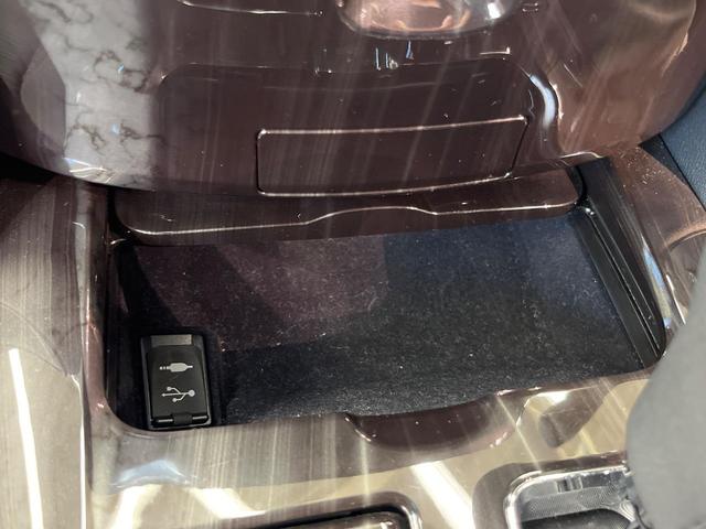 クラウンハイブリッド アスリートS 純正ナビ バックカメラ プリクラッシュセーフティ レーダークルーズ 禁煙車 シートヒーター コーナーセンサー スマートキー LEDヘッド ETC 車線逸脱警報 オートライト デュアルオートエアコン(52枚目)