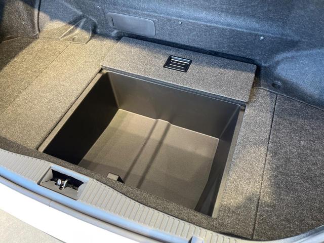 クラウンハイブリッド アスリートS 純正ナビ バックカメラ プリクラッシュセーフティ レーダークルーズ 禁煙車 シートヒーター コーナーセンサー スマートキー LEDヘッド ETC 車線逸脱警報 オートライト デュアルオートエアコン(55枚目)