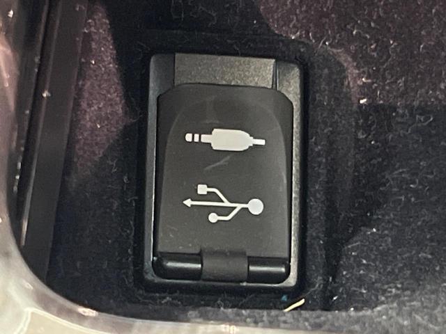 クラウンハイブリッド アスリートS 純正ナビ バックカメラ プリクラッシュセーフティ レーダークルーズ 禁煙車 シートヒーター コーナーセンサー スマートキー LEDヘッド ETC 車線逸脱警報 オートライト デュアルオートエアコン(67枚目)