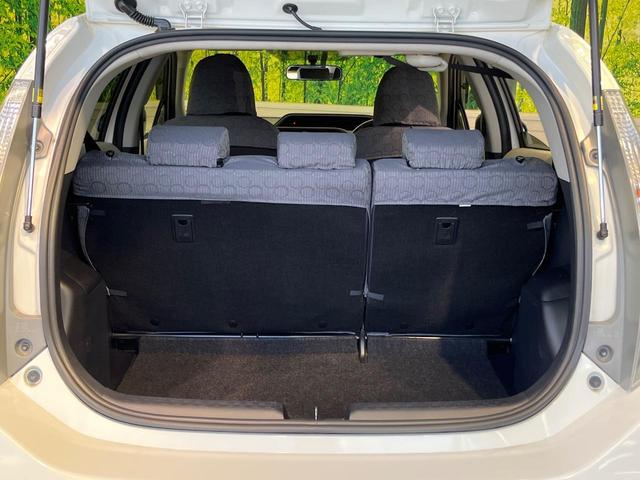 アクア G 禁煙車 スマートキー オートライト オートエアコン CD 電動格納ミラー 盗難防止装置 バニティミラー AUX ドアバイザー プライバシーガラス(61枚目)