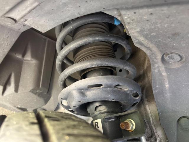 シャトル ハイブリッドX ホンダセンシング 純正ナビ バックカメラ ホンダセンシング レーダークルーズ 禁煙車 ハーフレザーシート シートヒーター スマートキー LEDヘッド ETC 車線逸脱警報 誤発進抑制機能 先行車発進お知らせ機能(20枚目)