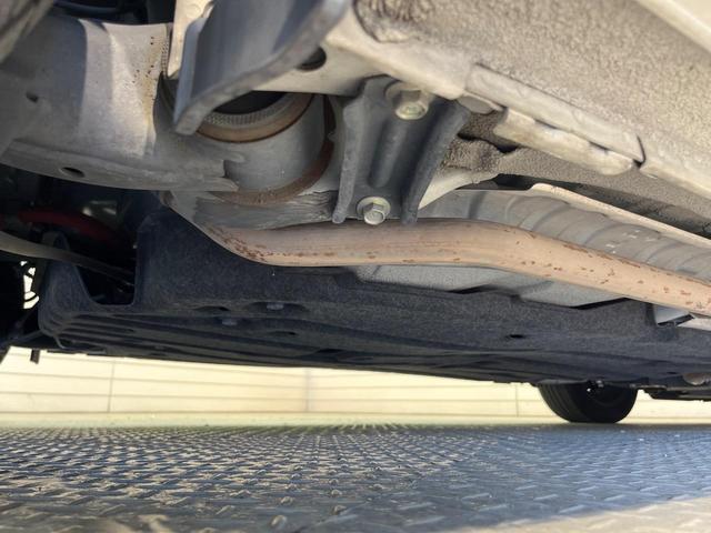 シャトル ハイブリッドX ホンダセンシング 純正ナビ バックカメラ ホンダセンシング レーダークルーズ 禁煙車 ハーフレザーシート シートヒーター スマートキー LEDヘッド ETC 車線逸脱警報 誤発進抑制機能 先行車発進お知らせ機能(21枚目)