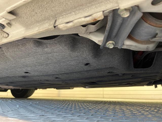 シャトル ハイブリッドX ホンダセンシング 純正ナビ バックカメラ ホンダセンシング レーダークルーズ 禁煙車 ハーフレザーシート シートヒーター スマートキー LEDヘッド ETC 車線逸脱警報 誤発進抑制機能 先行車発進お知らせ機能(22枚目)