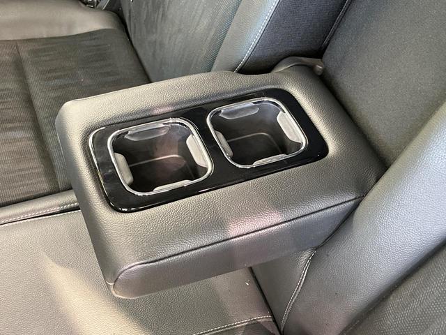 シャトル ハイブリッドX ホンダセンシング 純正ナビ バックカメラ ホンダセンシング レーダークルーズ 禁煙車 ハーフレザーシート シートヒーター スマートキー LEDヘッド ETC 車線逸脱警報 誤発進抑制機能 先行車発進お知らせ機能(47枚目)