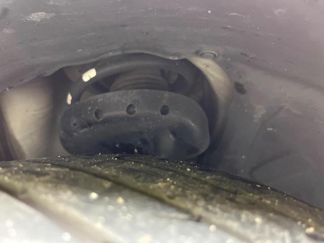 レヴォーグ １．６ＧＴアイサイト　純正ナビ　バックカメラ　アイサイト　レーダークルーズ　禁煙車　スマートキー　ＬＥＤヘッド　ＥＴＣ　車線逸脱警報　誤発進抑制機能　オートライト　デュアルオートエアコン　１８インチＡＷ　Ｂｌｕｅｔｏｏｔｈ（20枚目）