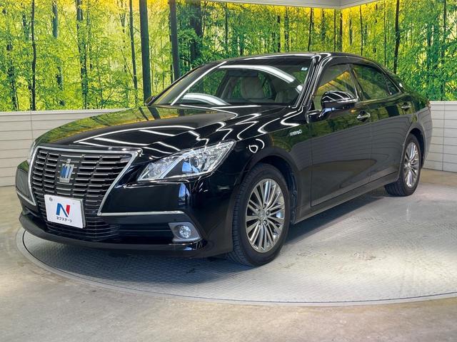 クラウンハイブリッド ロイヤルサルーン バックカメラ 衝突被害軽減システム レーダークルーズ 禁煙車 コーナーセンサー スマートキー HIDヘッド ビルトインETC 車線逸脱警報 オートライト デュアルエアコン 純正17インチアルミ(24枚目)