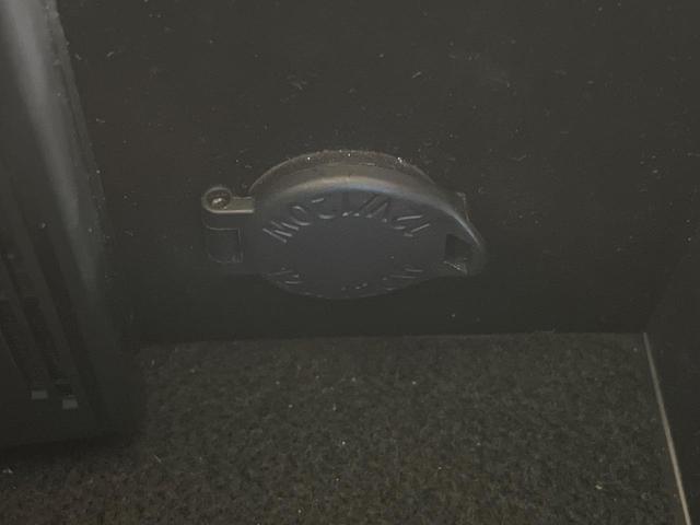 クラウンハイブリッド ロイヤルサルーン バックカメラ 衝突被害軽減システム レーダークルーズ 禁煙車 コーナーセンサー スマートキー HIDヘッド ビルトインETC 車線逸脱警報 オートライト デュアルエアコン 純正17インチアルミ(54枚目)