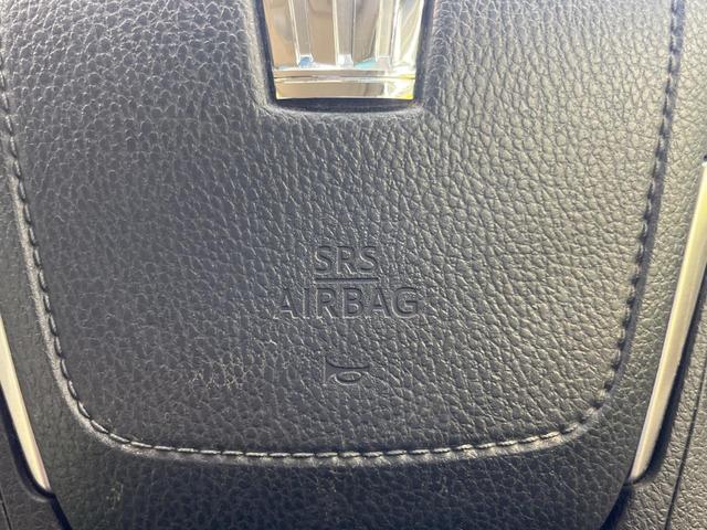 クラウンハイブリッド ロイヤルサルーン バックカメラ 衝突被害軽減システム レーダークルーズ 禁煙車 コーナーセンサー スマートキー HIDヘッド ビルトインETC 車線逸脱警報 オートライト デュアルエアコン 純正17インチアルミ(59枚目)