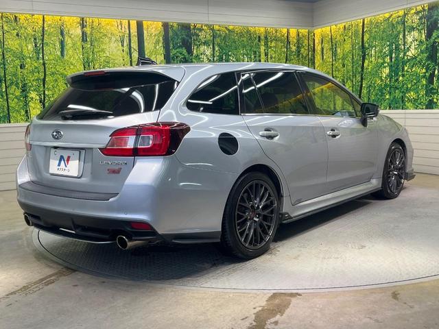 レヴォーグ １．６ＳＴＩスポーツアイサイト　４ＷＤ　フルエアロ　純正ＳＤナビ　サイドカメラ　バックカメラ　衝突被害軽減システム　レーダークルーズ　禁煙車　レザーシート　コーナーセンサー　スマートキー　ＬＥＤヘッド　ビルトインＥＴＣ（17枚目）