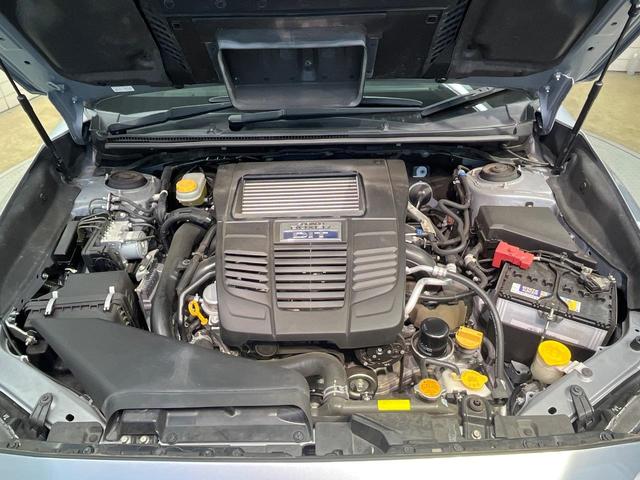 レヴォーグ １．６ＳＴＩスポーツアイサイト　４ＷＤ　フルエアロ　純正ＳＤナビ　サイドカメラ　バックカメラ　衝突被害軽減システム　レーダークルーズ　禁煙車　レザーシート　コーナーセンサー　スマートキー　ＬＥＤヘッド　ビルトインＥＴＣ（18枚目）