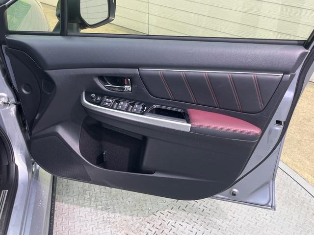 レヴォーグ １．６ＳＴＩスポーツアイサイト　４ＷＤ　フルエアロ　純正ＳＤナビ　サイドカメラ　バックカメラ　衝突被害軽減システム　レーダークルーズ　禁煙車　レザーシート　コーナーセンサー　スマートキー　ＬＥＤヘッド　ビルトインＥＴＣ（42枚目）