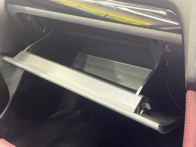 レヴォーグ １．６ＳＴＩスポーツアイサイト　４ＷＤ　フルエアロ　純正ＳＤナビ　サイドカメラ　バックカメラ　衝突被害軽減システム　レーダークルーズ　禁煙車　レザーシート　コーナーセンサー　スマートキー　ＬＥＤヘッド　ビルトインＥＴＣ（44枚目）