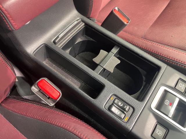 レヴォーグ １．６ＳＴＩスポーツアイサイト　４ＷＤ　フルエアロ　純正ＳＤナビ　サイドカメラ　バックカメラ　衝突被害軽減システム　レーダークルーズ　禁煙車　レザーシート　コーナーセンサー　スマートキー　ＬＥＤヘッド　ビルトインＥＴＣ（59枚目）