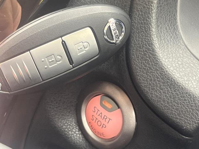 ノート Ｘ　ＤＩＧ－Ｓ　ナビ　全周囲カメラ　エマージェンシーブレーキ　禁煙車　コーナーセンサー　スマートキー　ＥＴＣ　車線逸脱警報　オートライト　オートエアコン　Ｂｌｕｅｔｏｏｔｈ　ＣＤ／ＤＶＤ再生　フルセグ　横滑防止装置（6枚目）