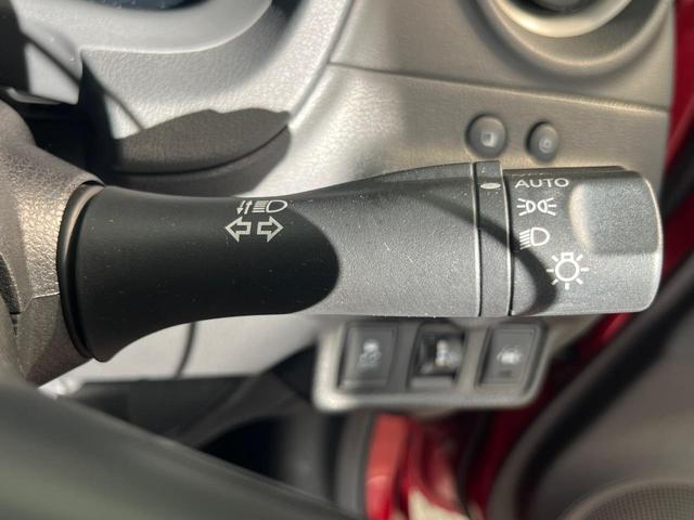 ノート Ｘ　ＤＩＧ－Ｓ　ナビ　全周囲カメラ　エマージェンシーブレーキ　禁煙車　コーナーセンサー　スマートキー　ＥＴＣ　車線逸脱警報　オートライト　オートエアコン　Ｂｌｕｅｔｏｏｔｈ　ＣＤ／ＤＶＤ再生　フルセグ　横滑防止装置（7枚目）