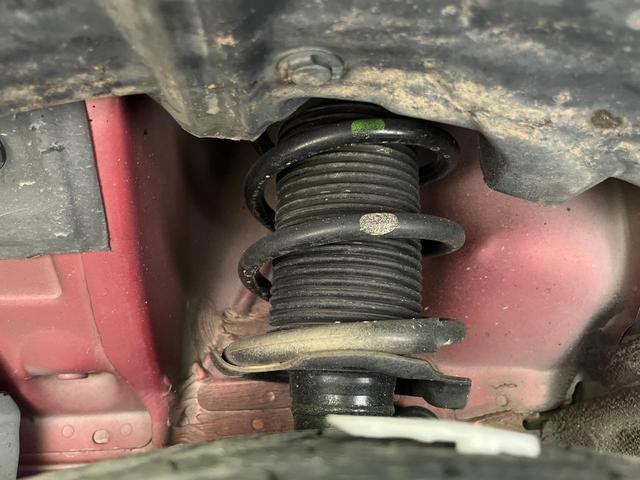 ノート Ｘ　ＤＩＧ－Ｓ　ナビ　全周囲カメラ　エマージェンシーブレーキ　禁煙車　コーナーセンサー　スマートキー　ＥＴＣ　車線逸脱警報　オートライト　オートエアコン　Ｂｌｕｅｔｏｏｔｈ　ＣＤ／ＤＶＤ再生　フルセグ　横滑防止装置（20枚目）