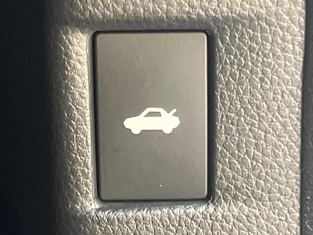 アコード e:HEV 純正12.3インチナビ 全周囲カメラ BOSE ホンダセンシング レーダークルーズ 禁煙車 革シート シートヒーター コーナーセンサー スマートキー LEDヘッド ETC オートマチックハイビーム(40枚目)