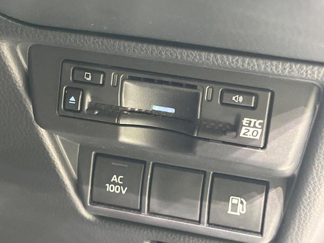 プリウス Ｇ　全周囲カメラ　トヨタセーフティセンス　レーダークルーズ　禁煙車　シートヒーター　コーナーセンサー　レーンキープ　スマートキー　ＬＥＤヘッド　ディスプレイオーディオ　ＥＴＣ　オートマチックハイビーム（6枚目）