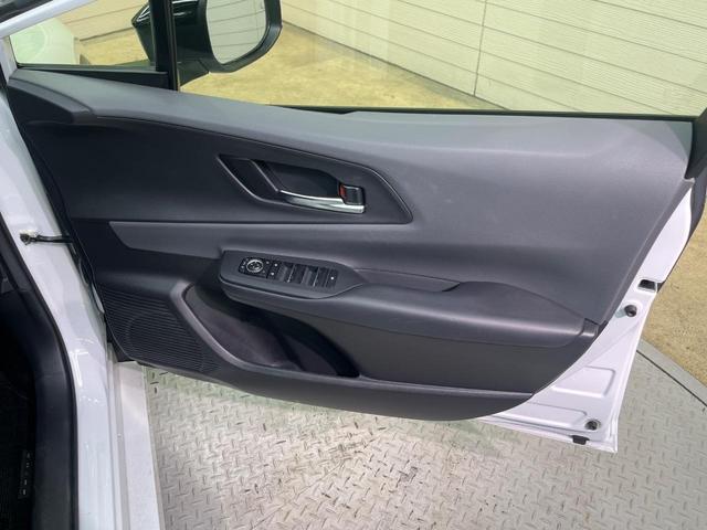 プリウス Ｇ　全周囲カメラ　トヨタセーフティセンス　レーダークルーズ　禁煙車　シートヒーター　コーナーセンサー　レーンキープ　スマートキー　ＬＥＤヘッド　ディスプレイオーディオ　ＥＴＣ　オートマチックハイビーム（39枚目）
