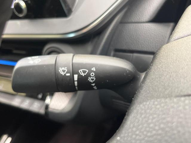 プリウス Ｇ　全周囲カメラ　トヨタセーフティセンス　レーダークルーズ　禁煙車　シートヒーター　コーナーセンサー　レーンキープ　スマートキー　ＬＥＤヘッド　ディスプレイオーディオ　ＥＴＣ　オートマチックハイビーム（54枚目）