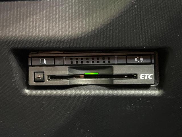 アクア G G’s 8型BIG-X バックカメラ プリクラッシュセーフティ 禁煙車 ハーフレザーシート LEDヘッド ETC クルコン オートマチックハイビーム 車線逸脱警報 先行車発進お知らせ機能 オートライト(7枚目)