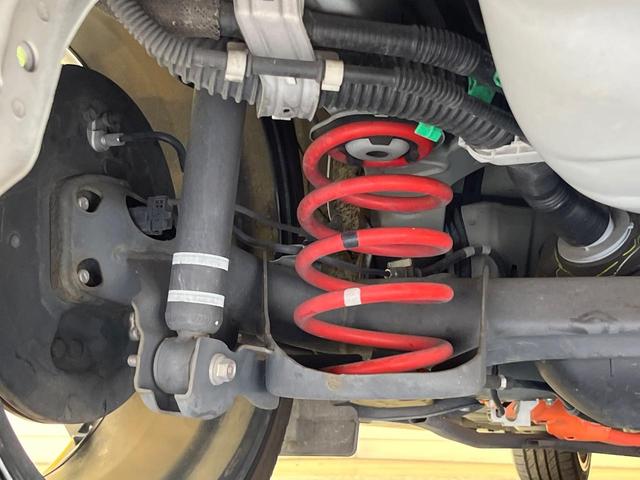 アクア G G’s 8型BIG-X バックカメラ プリクラッシュセーフティ 禁煙車 ハーフレザーシート LEDヘッド ETC クルコン オートマチックハイビーム 車線逸脱警報 先行車発進お知らせ機能 オートライト(21枚目)