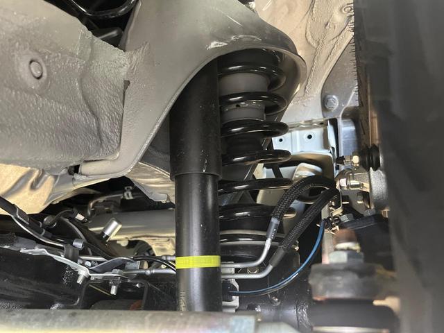 ジムニー XL 4WD ディスプレイオーディオ バックカメラ 衝突被害軽減システム 禁煙車 コーナーセンサー スマートキー LEDヘッド ETC 車線逸脱警報 オートエアコン Bluetooth LEDフォグ(20枚目)