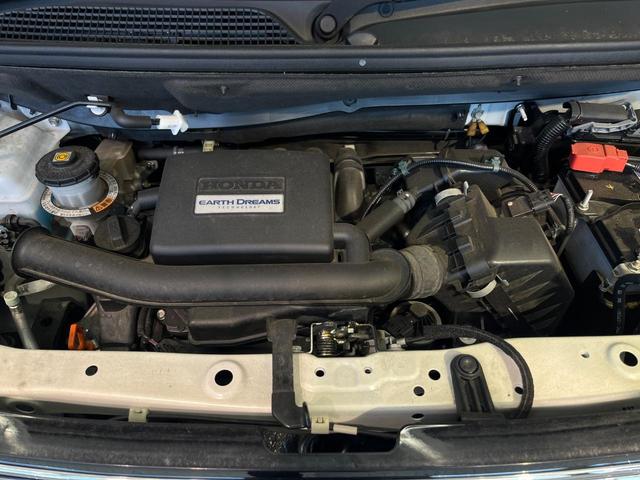 N-BOXカスタム G・Lホンダセンシング 電動スライドドア SDナビ バックカメラ 衝突被害軽減システム レーダークルーズ 禁煙車 コーナーセンサー スマートキー LEDヘッド ビルトインETC オートハイビーム 車線逸脱警報 オートライト(18枚目)