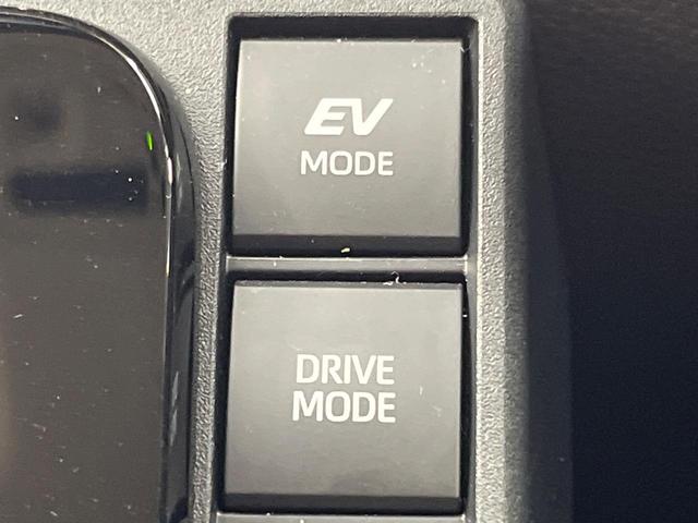 シエンタ ハイブリッドZ 10型ディスプレイオーディオ 両側電動ドア 全周囲カメラ 衝突被害軽減システム 禁煙車 コーナーセンサー スマートキー LEDヘッド ETC クルコン 車線逸脱警報 オートライト オートエアコン(42枚目)