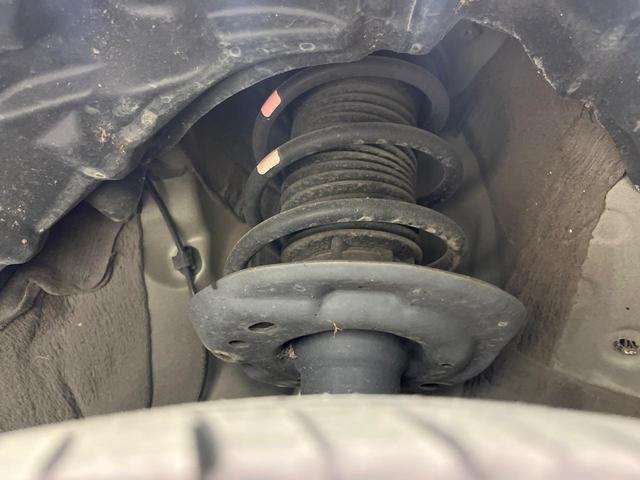 ヤリス G ディスプレイオーディオ 全周囲カメラ 衝突被害軽減システム 禁煙車 コーナーセンサー スマートキー オートハイビーム 車線逸脱警報 オートライト オートエアコン Bluetooth(21枚目)