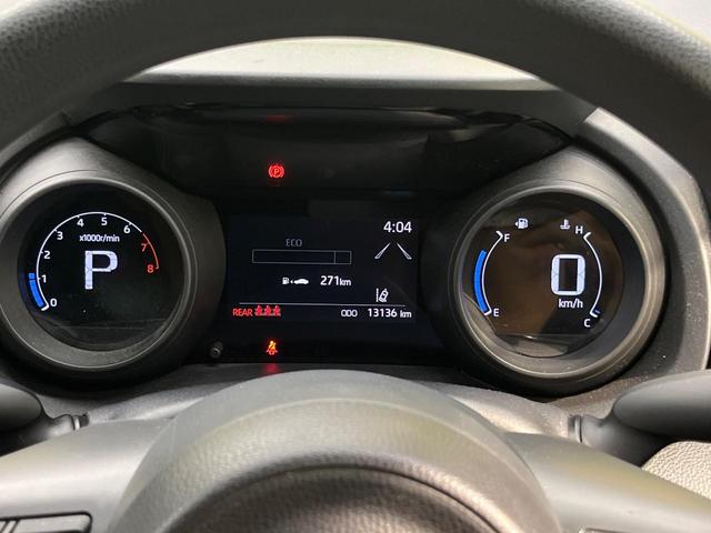 ヤリス G ディスプレイオーディオ 全周囲カメラ 衝突被害軽減システム 禁煙車 コーナーセンサー スマートキー オートハイビーム 車線逸脱警報 オートライト オートエアコン Bluetooth(36枚目)