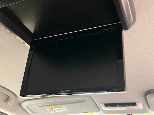 セレナ e-パワー ハイウェイスターV ディスプレイオーディオ 両側電動ドア 後席モニター 全周囲カメラ 衝突被害軽減システム レーダークルーズ 禁煙車 コーナーセンサー スマートキー LEDヘッド ETC オートライト オートエアコン(3枚目)