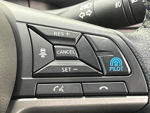 セレナ e-パワー ハイウェイスターV ディスプレイオーディオ 両側電動ドア 後席モニター 全周囲カメラ 衝突被害軽減システム レーダークルーズ 禁煙車 コーナーセンサー スマートキー LEDヘッド ETC オートライト オートエアコン(6枚目)