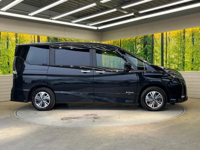 セレナ e-パワー ハイウェイスターV ディスプレイオーディオ 両側電動ドア 後席モニター 全周囲カメラ 衝突被害軽減システム レーダークルーズ 禁煙車 コーナーセンサー スマートキー LEDヘッド ETC オートライト オートエアコン(26枚目)