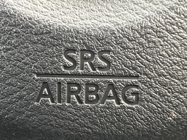 セレナ e-パワー ハイウェイスターV ディスプレイオーディオ 両側電動ドア 後席モニター 全周囲カメラ 衝突被害軽減システム レーダークルーズ 禁煙車 コーナーセンサー スマートキー LEDヘッド ETC オートライト オートエアコン(70枚目)